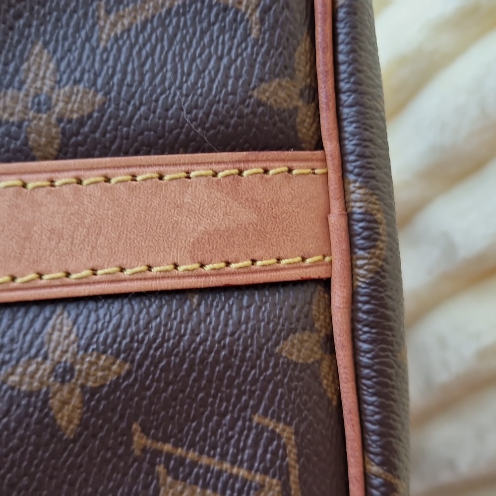 Louis Vuitton Brown Monogram Round Bag  Bandouliere 30. WITHOUT A STRAP. - Picture 14 of 16